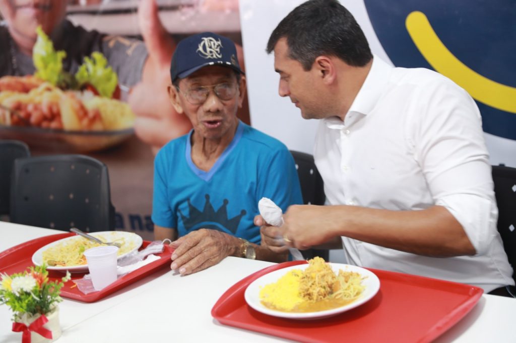 GOV- restaurante popular Prato Cheio no Parque Mauá